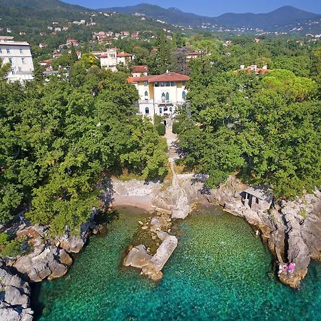 Astra Hotel Lovran