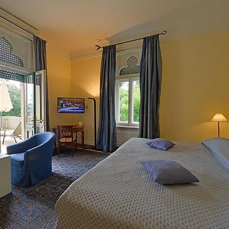 Astra Hotel Laurana