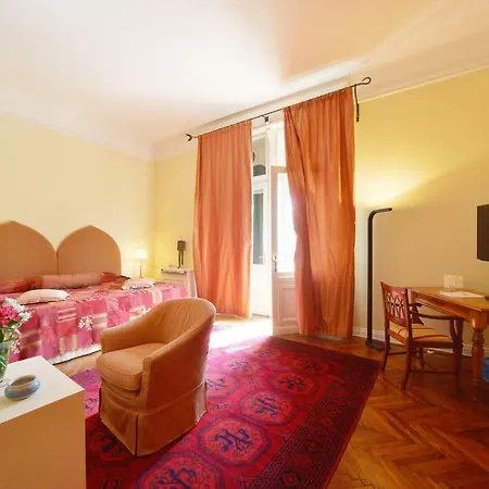 Astra Hotel